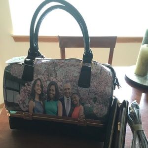 Obama Print Purse W/Bottom Compartment and wallet
